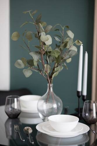 Spacious Studio Westwood