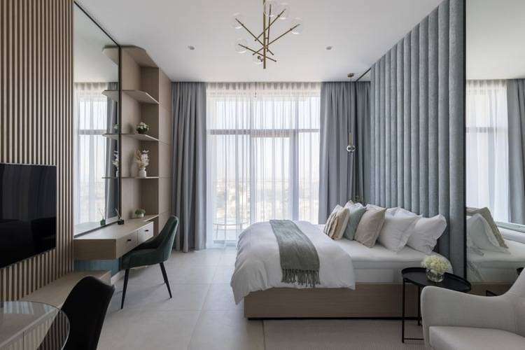 Spacious Studio Westwood