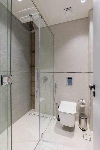 Spacious Studio Westwood