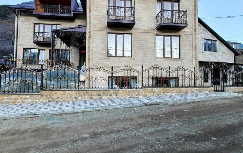 Golden House (Голден Хаус) Гостевой Дом