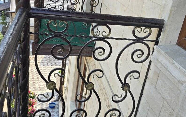 Golden House (Голден Хаус) Гостевой Дом