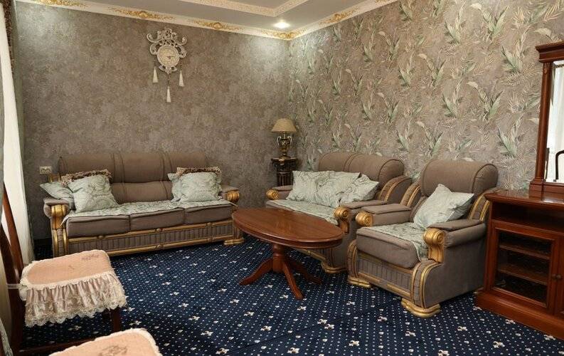 Golden House (Голден Хаус) Гостевой Дом