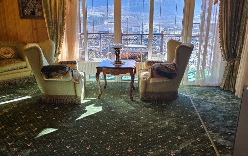 Golden House (Голден Хаус) Гостевой Дом