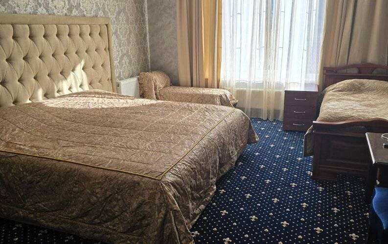 Golden House (Голден Хаус) Гостевой Дом