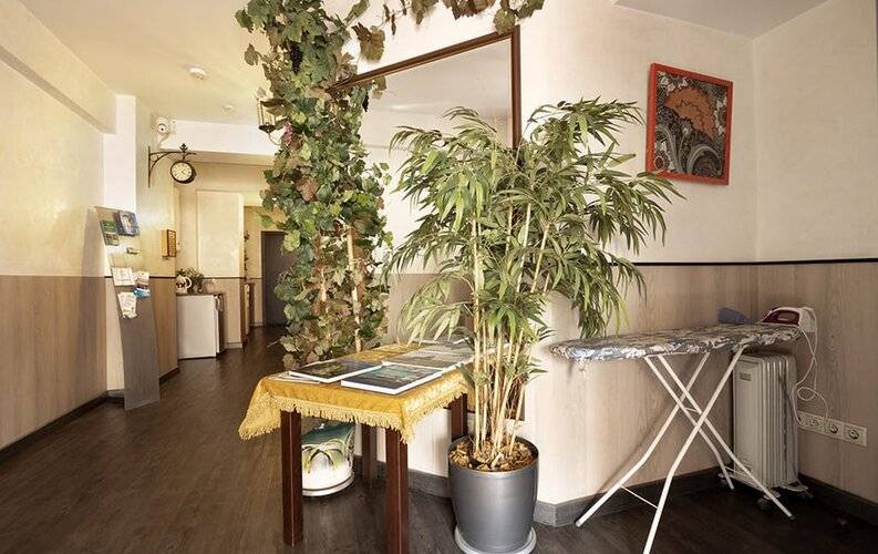 На Мира Мини-Отель