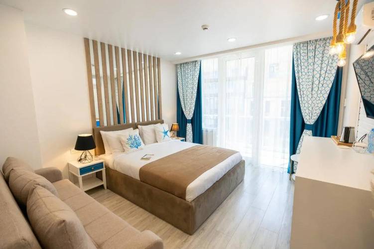 Seagull Beachfront Boutique Hotel