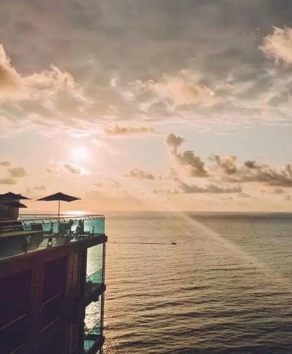 Seagull Beachfront Boutique Hotel
