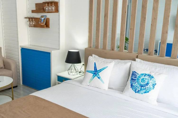Seagull Beachfront Boutique Hotel