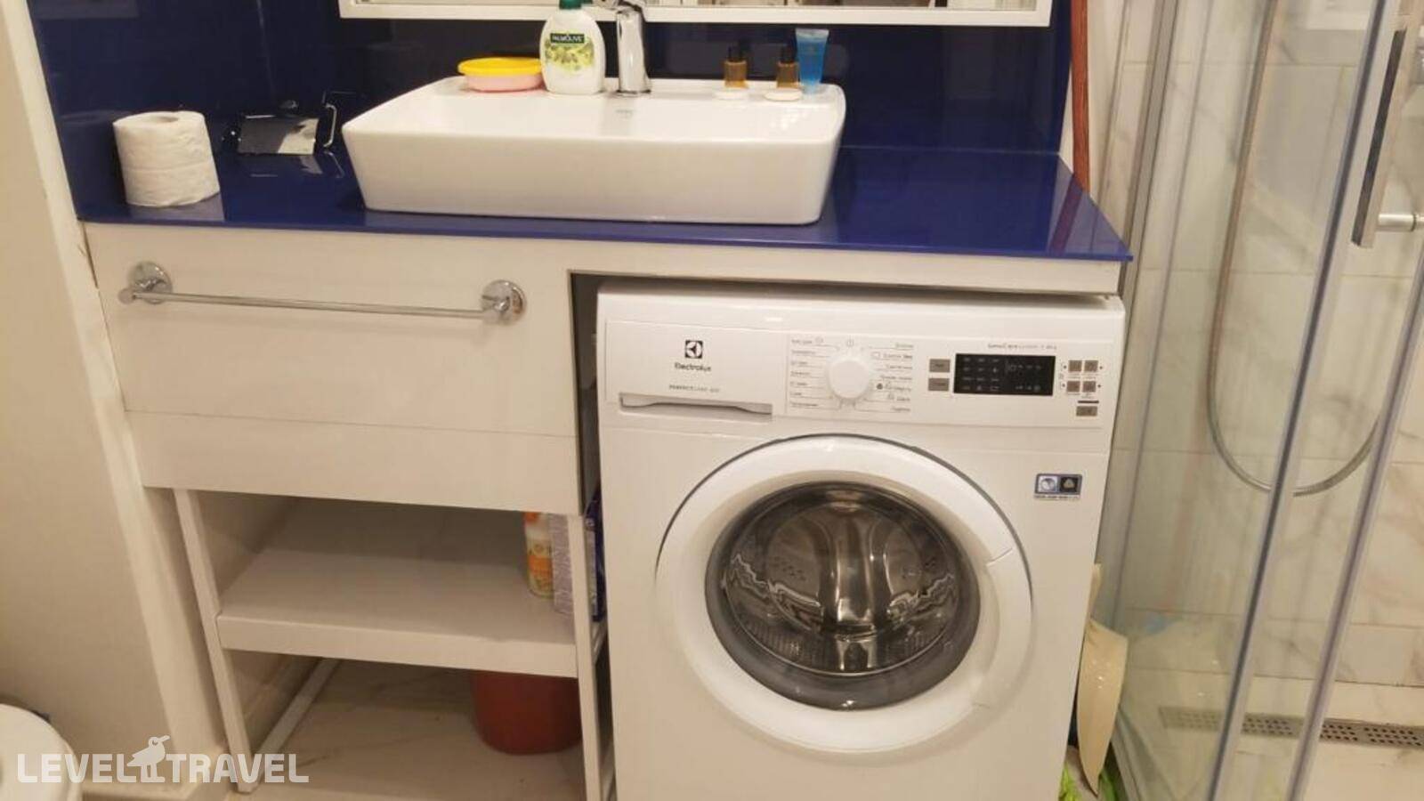 фотографии отеля Двуспальные Апартаменты С Видом На Море И Горы в Грузия(Батуми) - фото №2