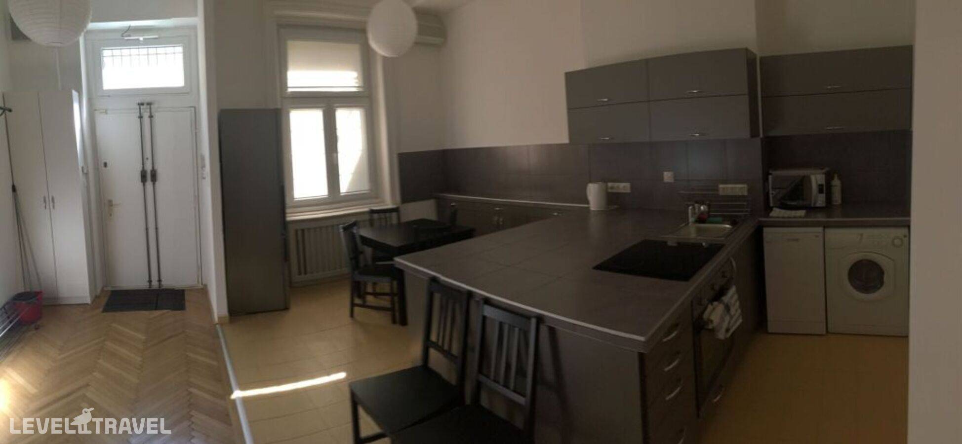 фотографии отеля Baroque Hostel в Венгрия(Будапешт) - фото №17