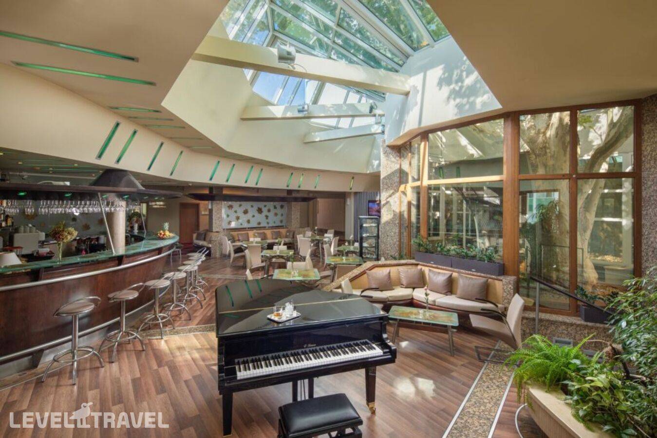 фотографии отеля Hotel Carbona Thermal Spa в Венгрия(Хевиз) - фото №21