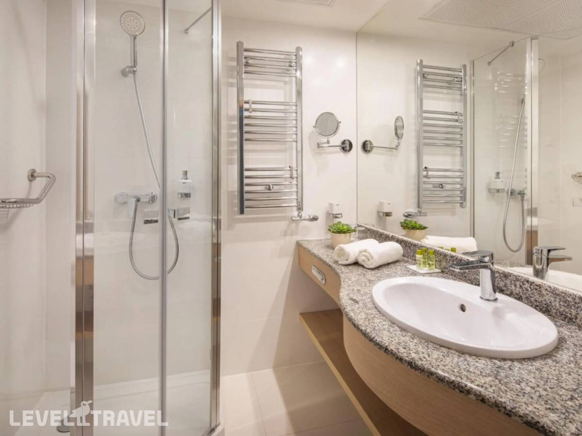 фотографии отеля Hotel Carbona Thermal Spa в Венгрия(Хевиз) - фото №2