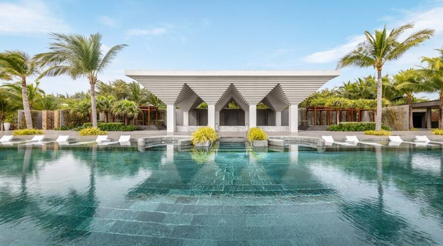 Jw Marriott Cam Ranh Bay Resort & Spa