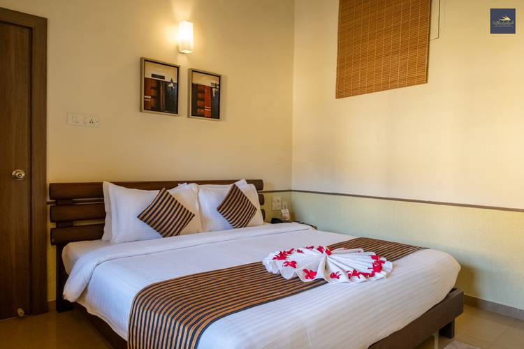 Golden Landmark Green Valley Beach Resort