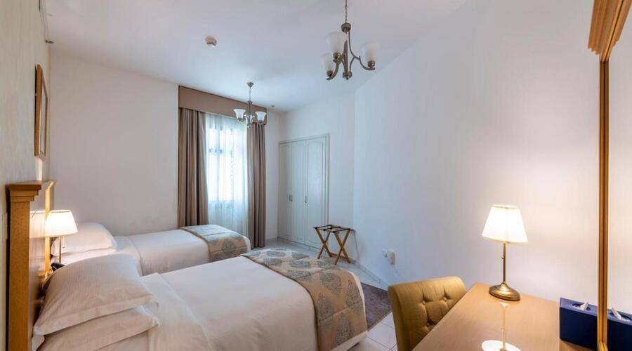 Roda Al Murooj Residences & Apartment