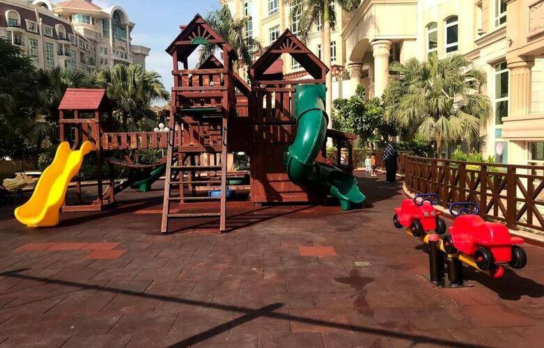 Roda Al Murooj Residences & Apartment