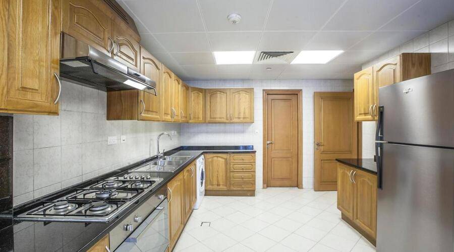 Roda Al Murooj Residences & Apartment