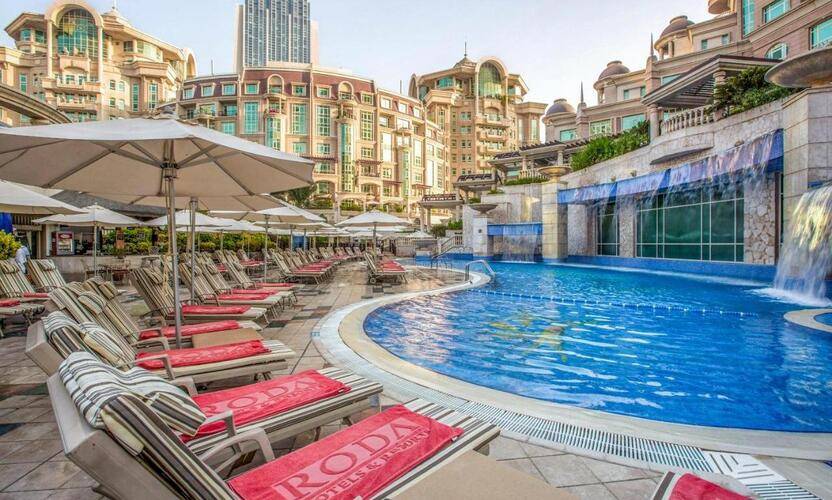 Roda Al Murooj Residences & Apartment