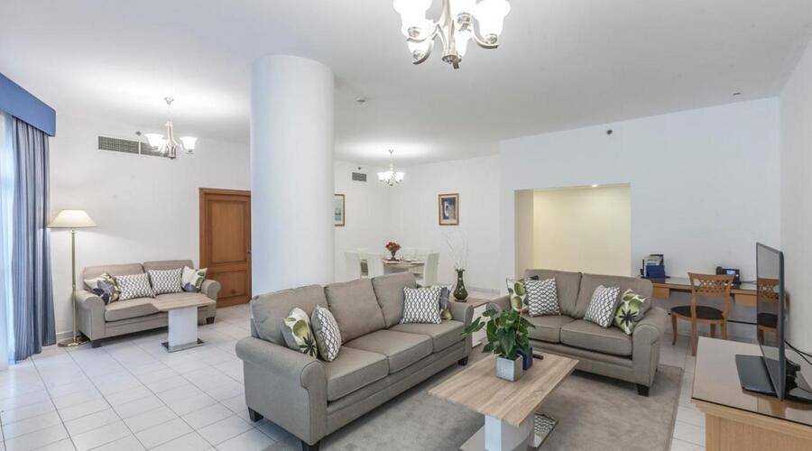 Roda Al Murooj Residences & Apartment