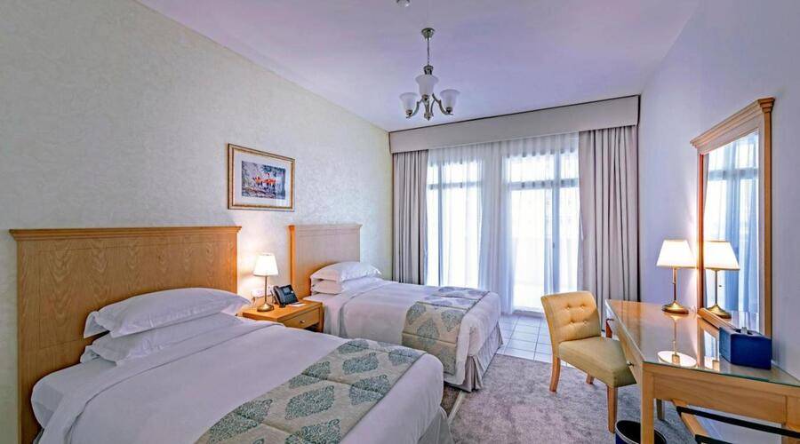 Roda Al Murooj Residences & Apartment