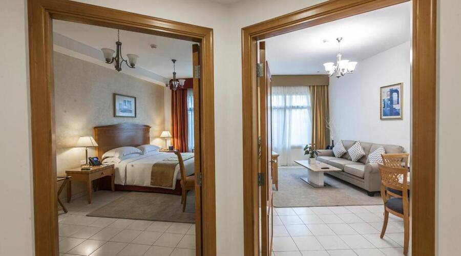 Roda Al Murooj Residences & Apartment