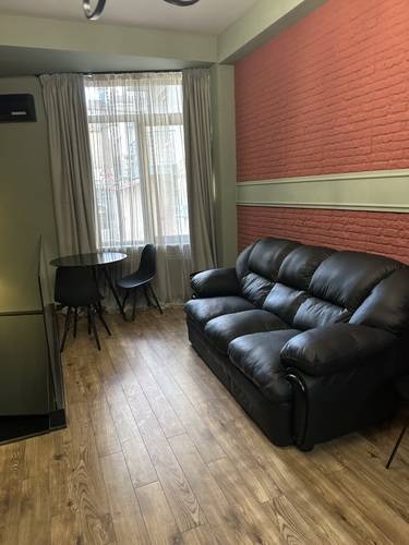Corner Apartment In Old Tbilisi
