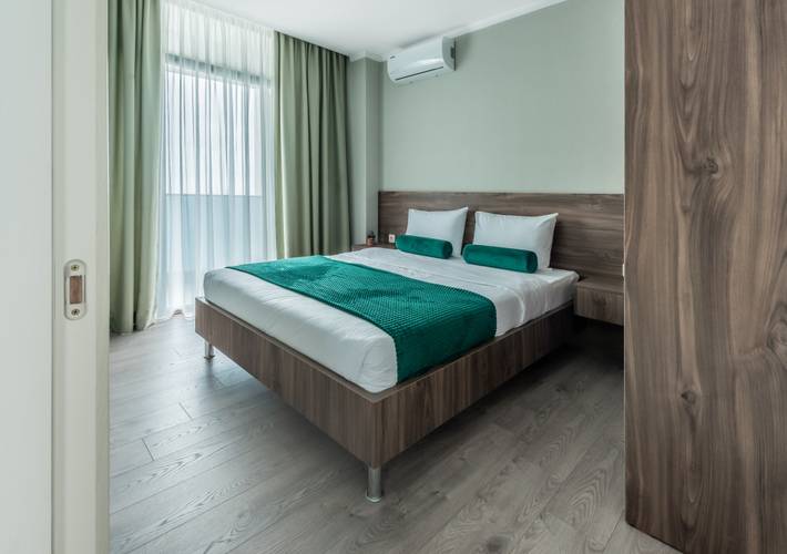 Green Side Apart Hotel