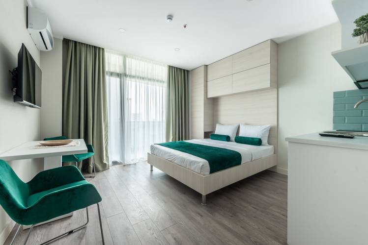 Green Side Apart Hotel