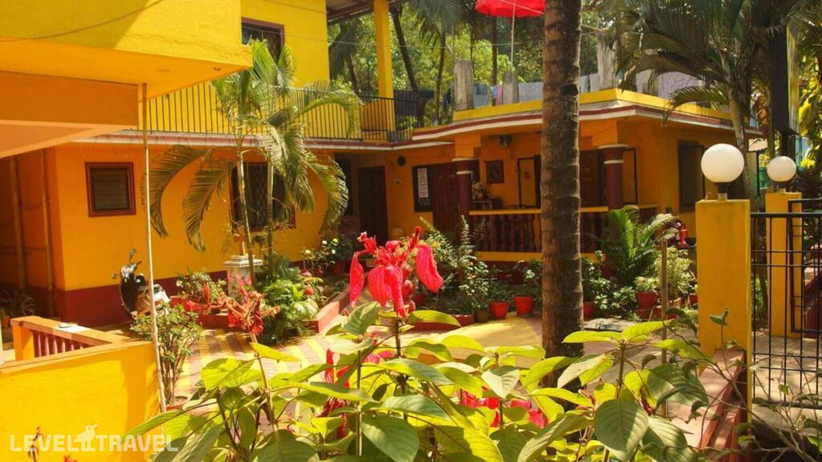 фотографии отеля Yellow House в Индия(Вагатор) - фото №3