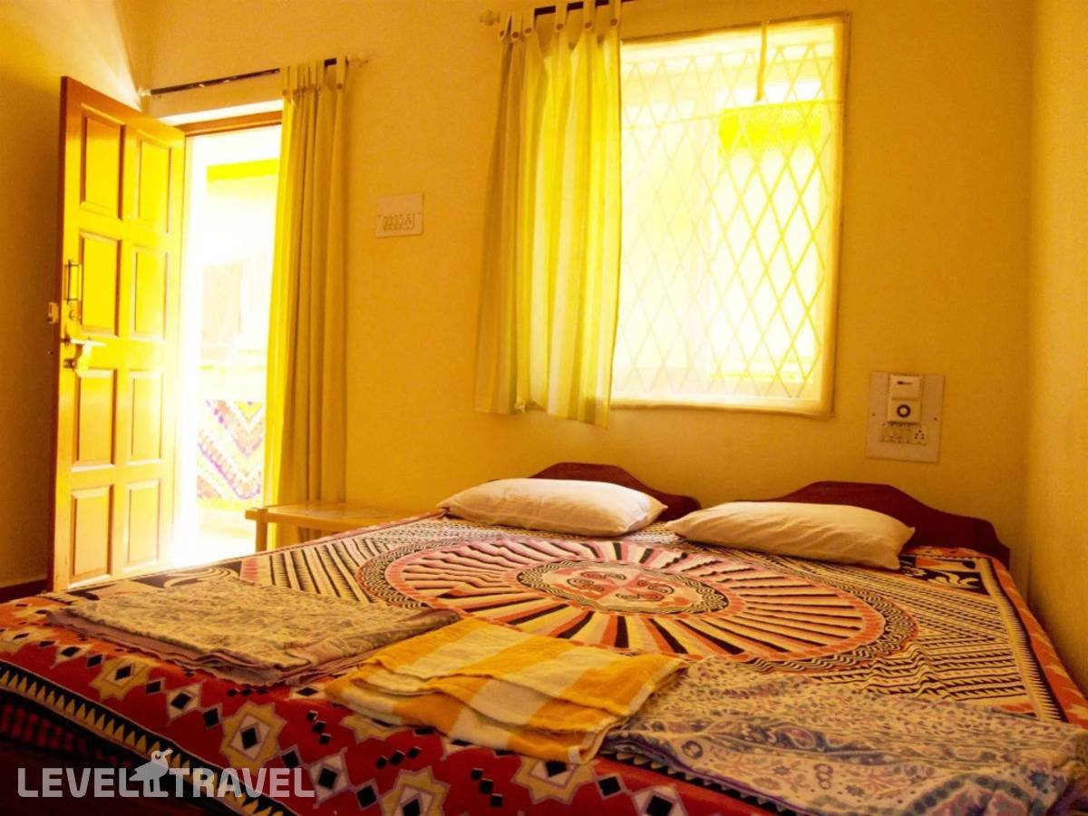 фотографии отеля Yellow House в Индия(Вагатор) - фото №13