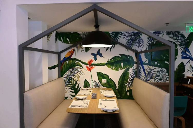 Golden Tulip Vagator