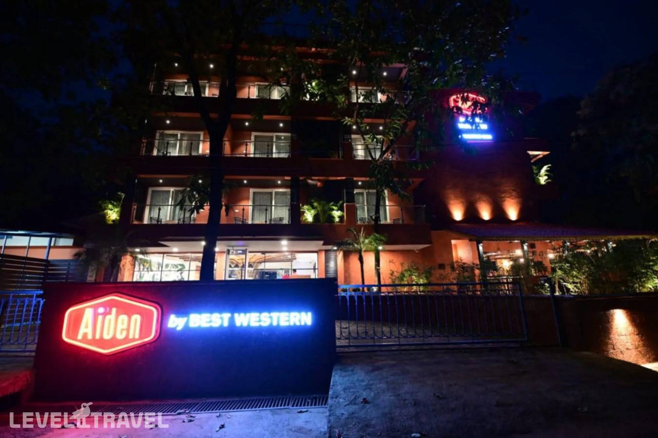 фотографии отеля Golden Tulip Vagator в Индия(Вагатор) - фото №12