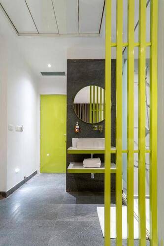 Le Roi Express Paharganj