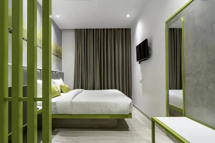 Le Roi Express Paharganj