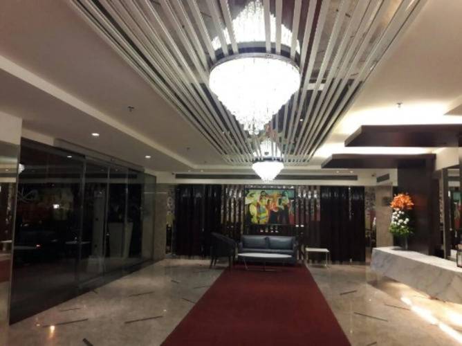 Deventure Sarovar Portico Kapashera