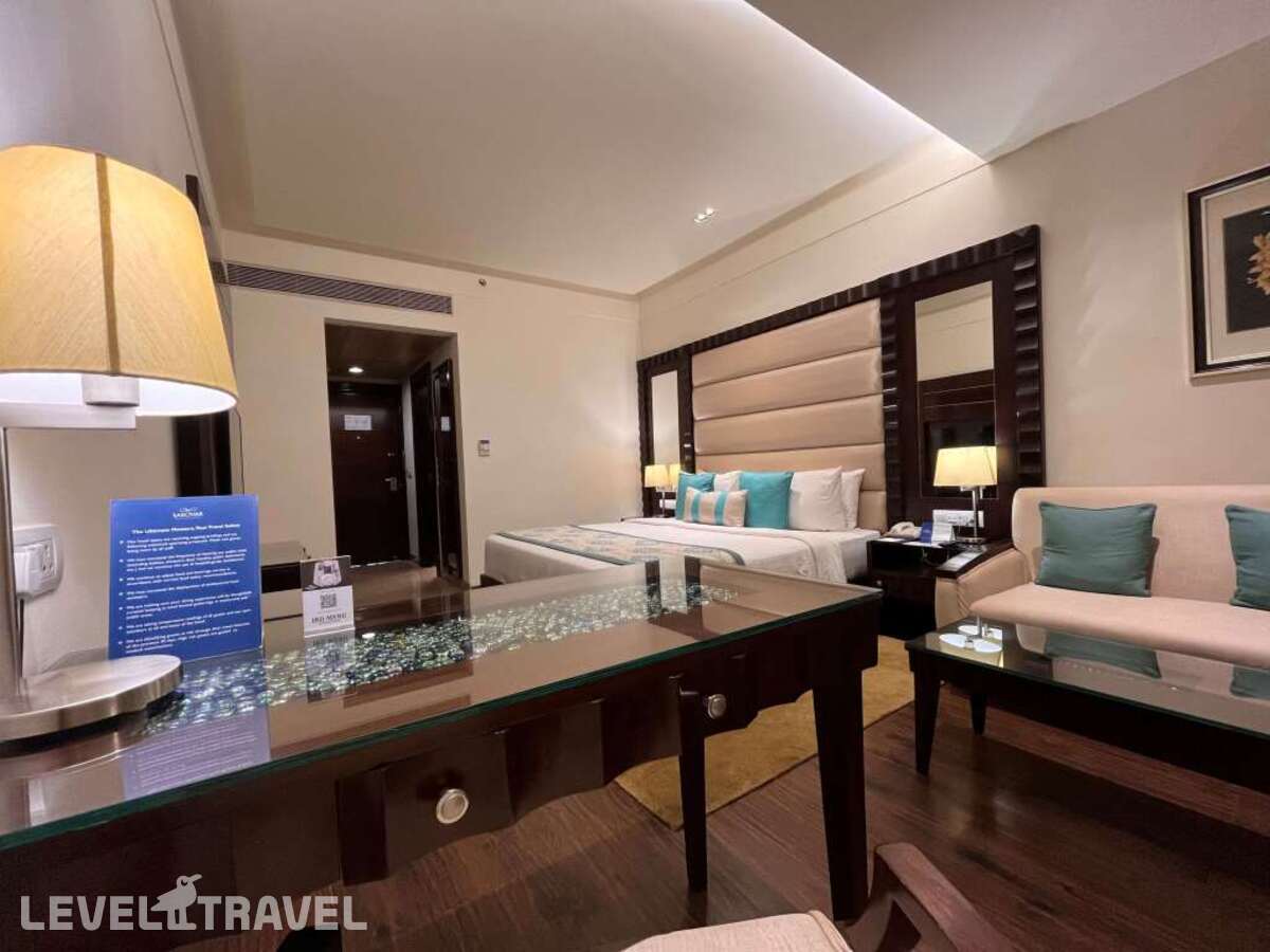 фотографии отеля Deventure Sarovar Portico Kapashera в Индия(Нью-Дели) - фото №5