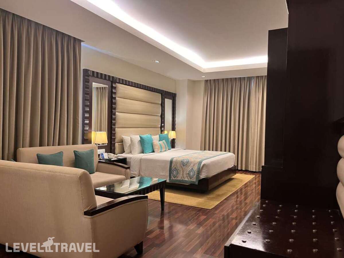 фотографии отеля Deventure Sarovar Portico Kapashera в Индия(Нью-Дели) - фото №4