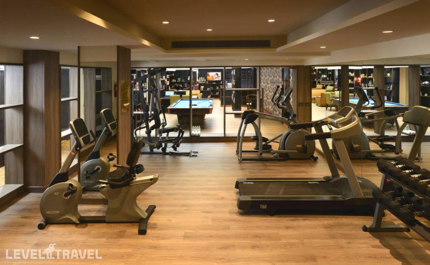 фотографии отеля Deventure Sarovar Portico Kapashera в Индия(Нью-Дели) - фото №10