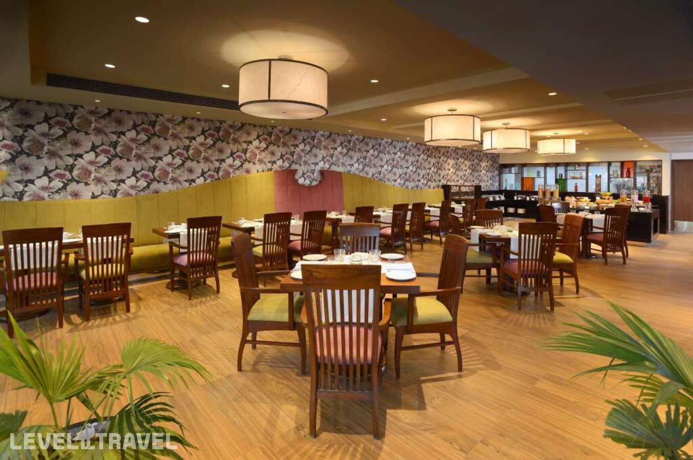 фотографии отеля Deventure Sarovar Portico Kapashera в Индия(Нью-Дели) - фото №14