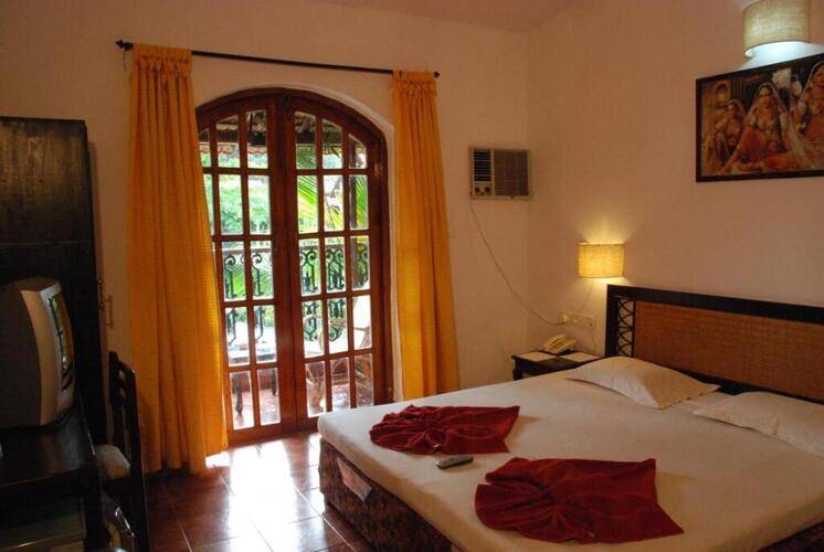 Sea Breeze Beach Resort Candolim