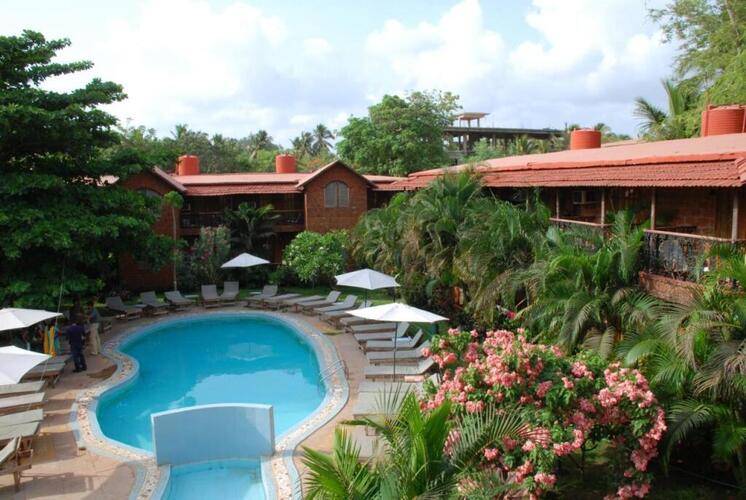 Sea Breeze Beach Resort Candolim