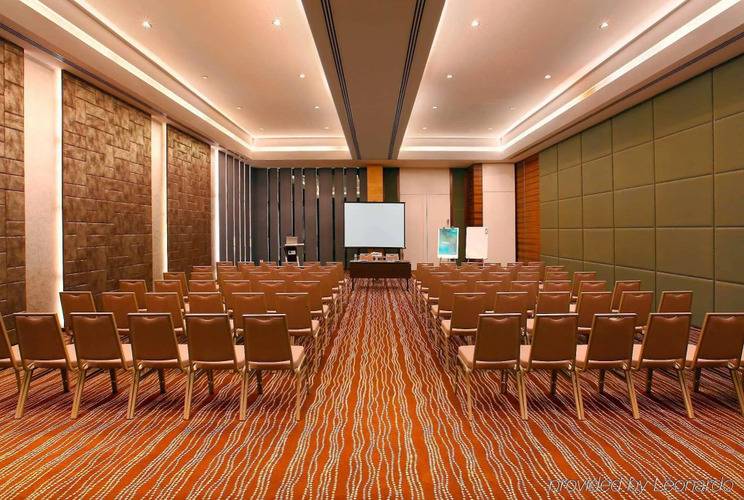 Novotel Goa Candolim Hotel