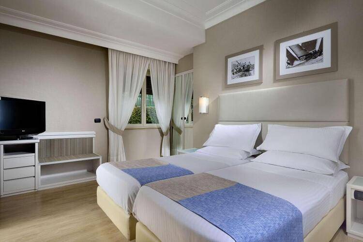 Hotel Paradiso, Bw Signature Collection By Best Western 4★, Неаполь