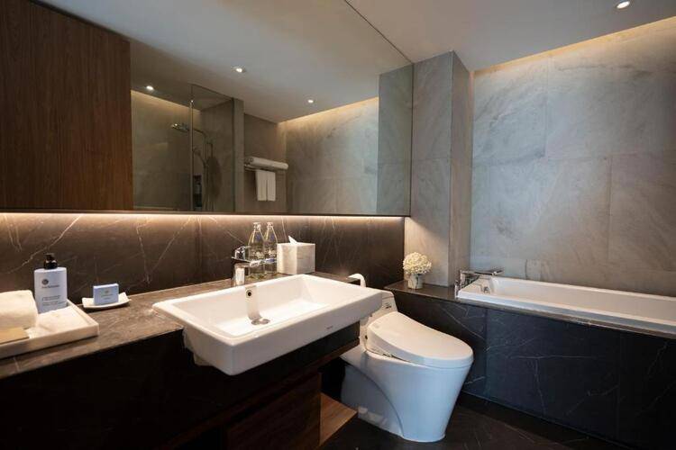 Walton Suites Sukhumvit