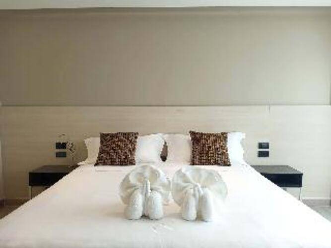 The 9 Residence Hotel