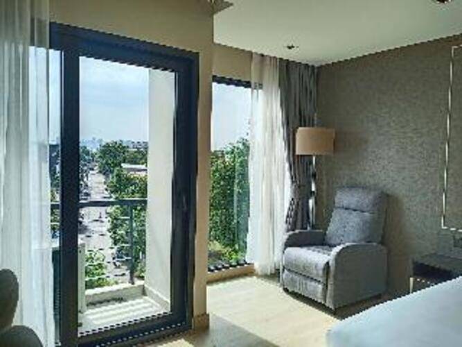 The 9 Residence Hotel