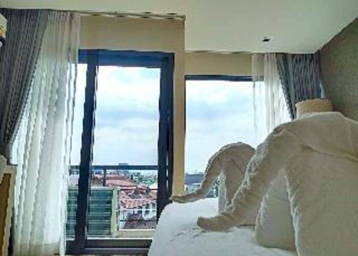 The 9 Residence Hotel