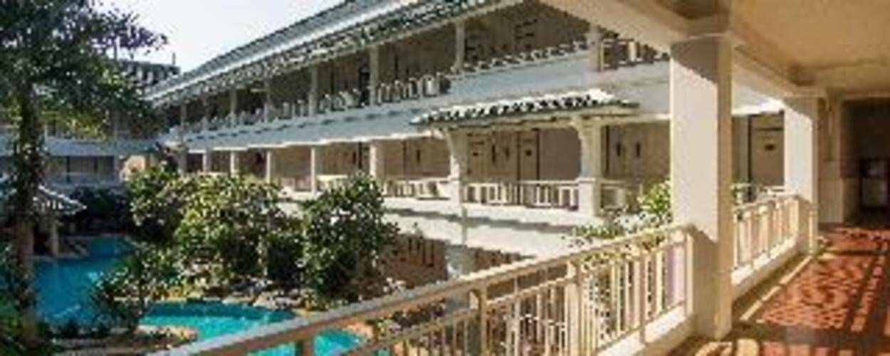 Kalanan Riverside Resort