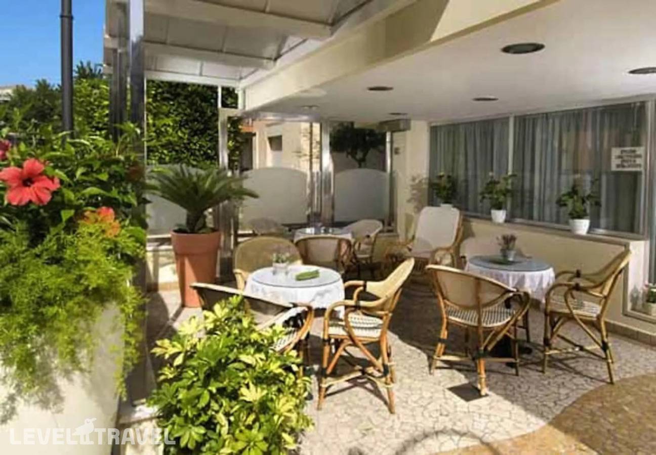 фотографии отеля Hotel Acerboli в Италия(Римини) - фото №1