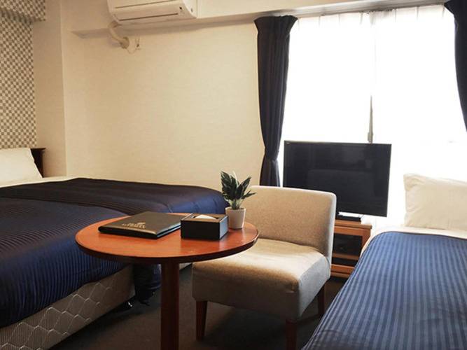 Livemax Budget Fuchu